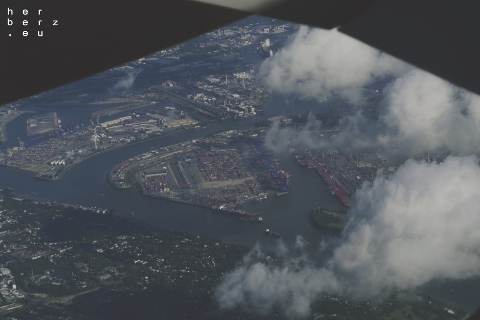 27/2021 – Hamburger Hafen